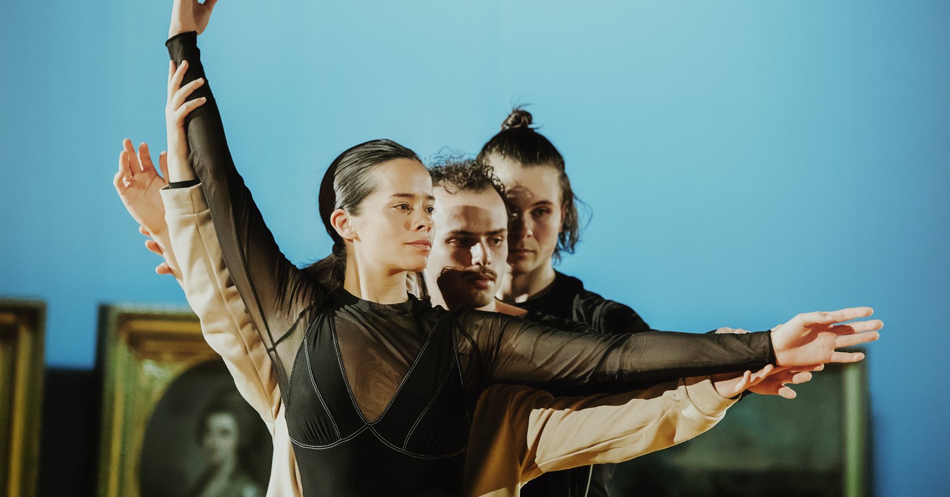 Commensurate to be with